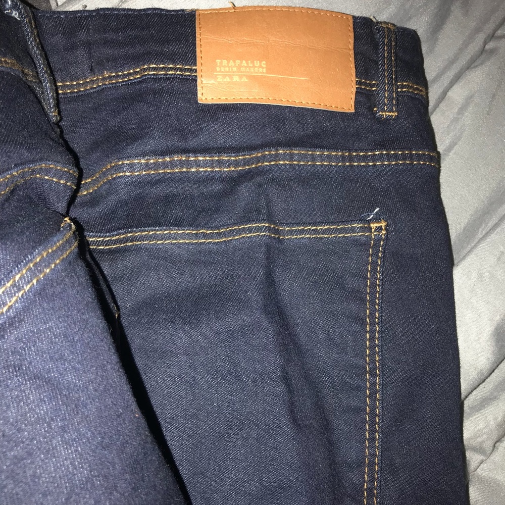 ZARA SKINNY JEANS